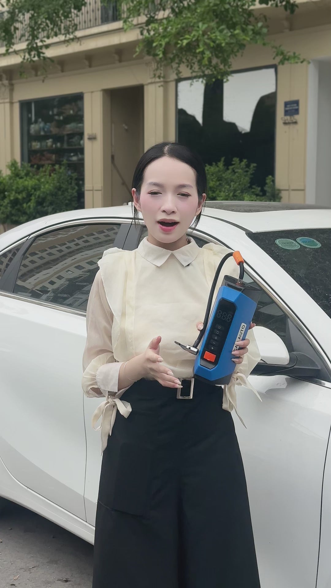 Bộ bơm lốp kích bình 4IN1 Car Auto